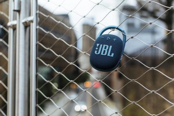 JBL Clip 4 Portable Bluetooth Speaker - Red - imagine 10