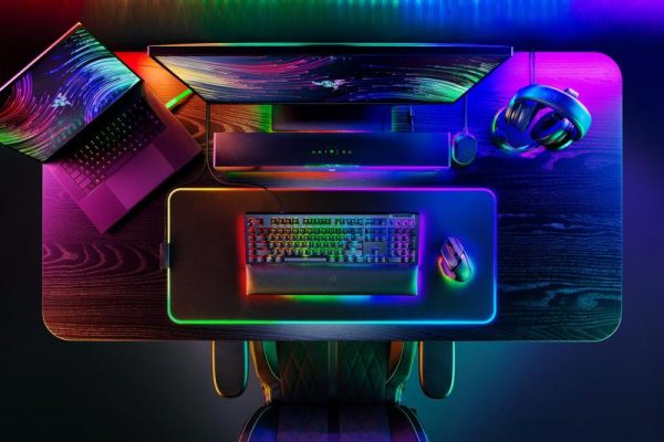 Razer BlackWidow V4 Pro - Mechanical Gaming Keyboard (Green Switch) - imagine 11