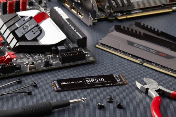 SSD CORSAIR FORCE SERIES MP510 960GB M.2 NVME - imagine 12