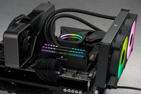 Memorie RAM CORSAIR DOMINATOR 64GB (2x32) DDR5 6000MHZ, CL30, 1.40V - imagine 9