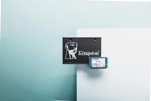 SSD Kingston KC600, 2TB, 2.5", SATA III - imagine 9