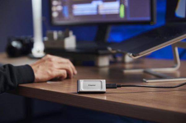 SSD Extern Kingston  XS2000  4TB  2.5 - imagine 10