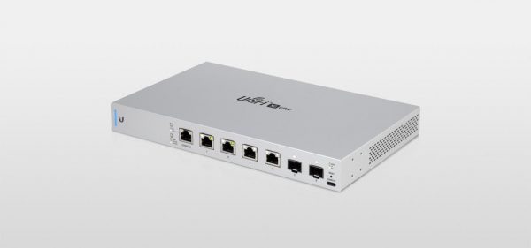 Ubiquiti UniFi switch 6 porturi USG-XG-6POE, 2x 1/10 SFP+, 4x