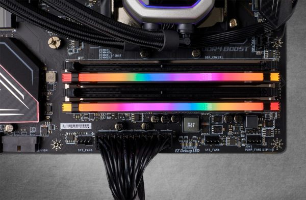 Memorie RAM Corsair Vengeance RGB PRO 32GB DDR4 3000MHz CL15 - imagine 12